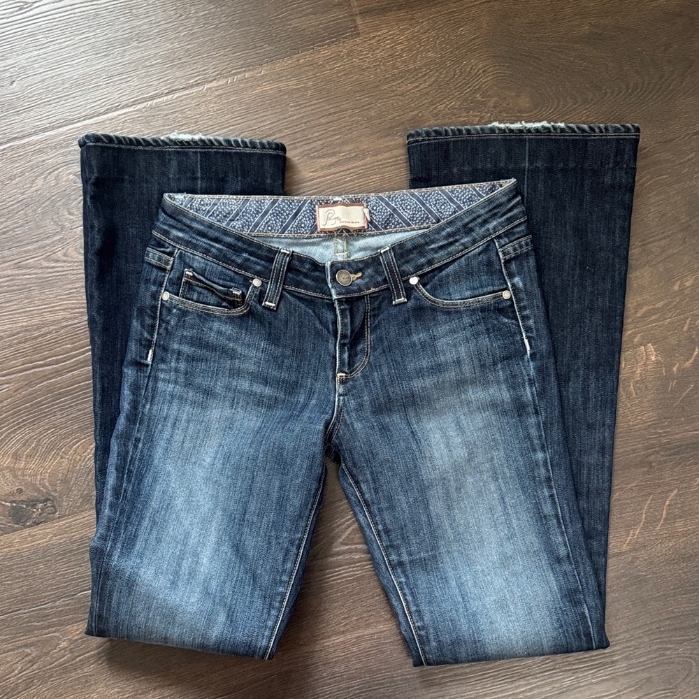 Paige Women's Blue Jeans in Laurel Canyon Low rise Bootcut size 27 - Picture 4 of 8